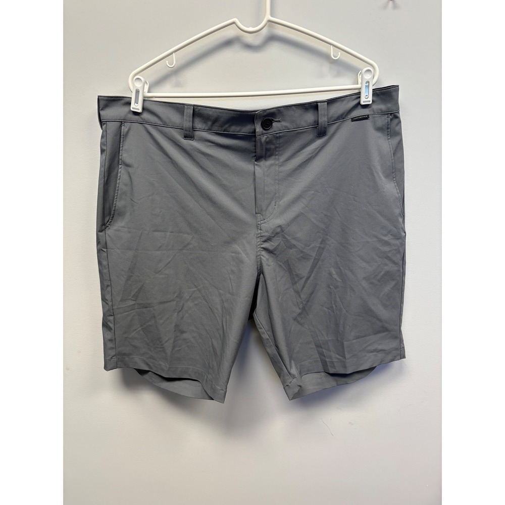 Travis Mathew Mens Grey Beck Performance Golf Shorts 1MAA189 Size 40